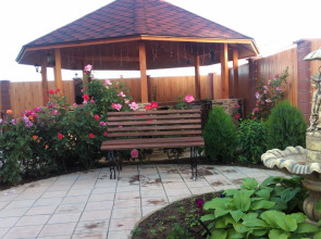 Гостевой Дом Уютный Дворик