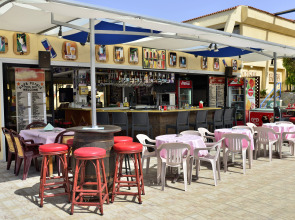 Апартаменты Napa Prince Hotel