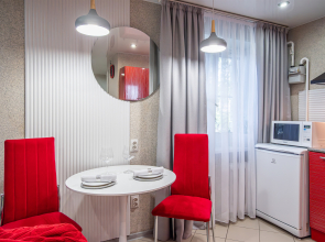 Квартира Red Bus Apartment na Mira