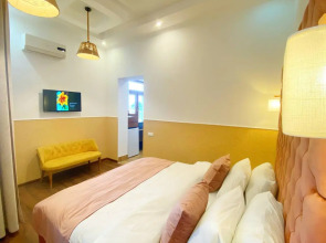 Отель Orange Kutaisi