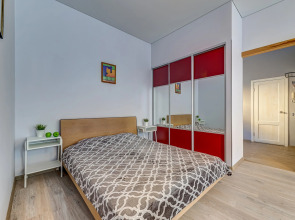 Квартира на Декабристов 6