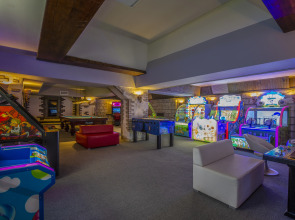 Отель Almira Thermal Spa & Convention Center