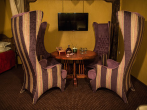 Отель Luxury House