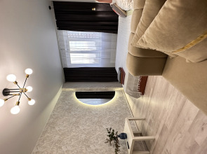 Апартаменты 2 комнатная квартира на Мира 9В