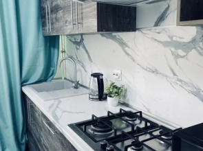 Стильная однокомнатная «Зигзаг» возле парка и озера