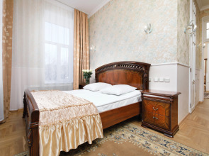 Отель Скала