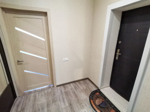 Апартаменты Сутки как дома на Сафьяновых 22