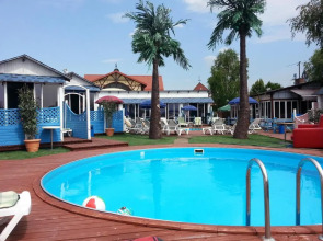 Отель Птичь