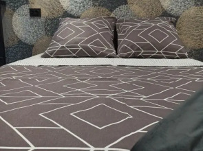 Квартира Двухуровневая Khadi_Home рядом с Комсомольской Набережной