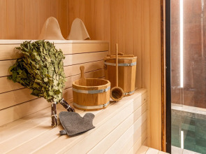 Коттеджи Река-Река