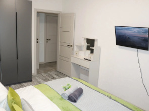 Квартира NiceAparts Евротрешка № 2 на Бурмакинской 7