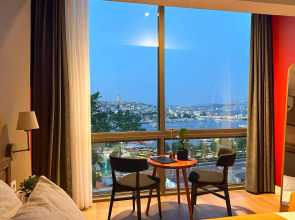 The Halic Bosphorus Hotel