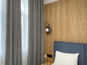 Отель Лес Георга