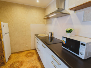 Апартаменты 9 Ночей  на Ленина 166