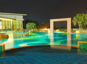 Отель The Zign Hotel