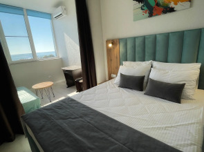 Апартаменты с видом на море и горы