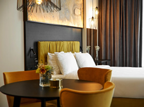 Отель Miramare Magnetic Beach