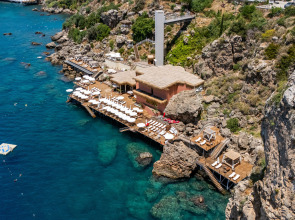 La Boutique Hotel & Suites (Adult Only 16+)