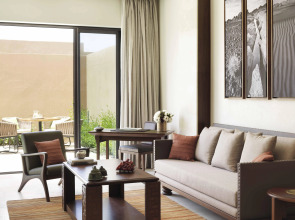 Курортный отель Anantara Al Jabal Al Akhdar Resort