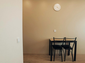 Апартаменты Взлёт Возле Аэропорта на 2 Гостя