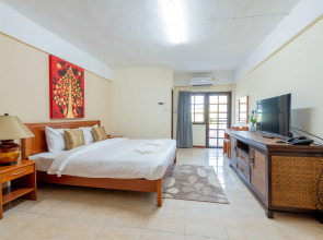 Отель Hillside Resort Pattaya