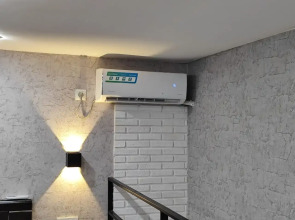 Апартаменты 2х уровневая квартира в стиле Лофт в центре города