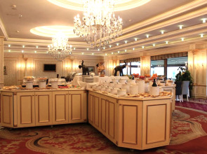 Отель Модерн