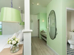 Отель Bandara On Sea