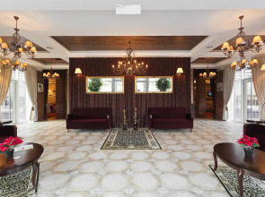 Отель Дрозды Клуб