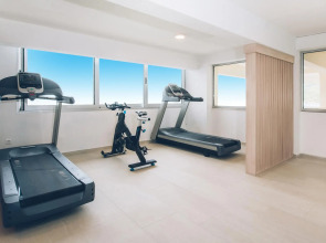 Отель Iberostar Herceg Novi