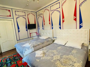 Отель Chor Minor 90 м до cтарого города мы готовы к осеннему празднику