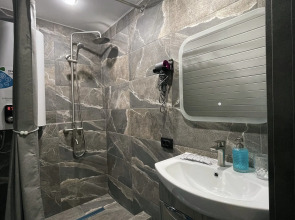 Частный дом Отражение гор