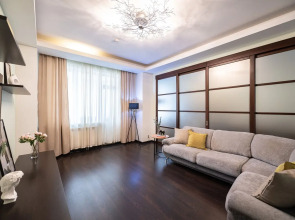 Апартаменты Пять Звёзд Большая с Кондиционерами и камином