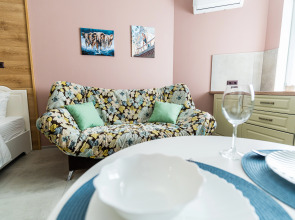 Апартаменты на Вербовой от LetoApart