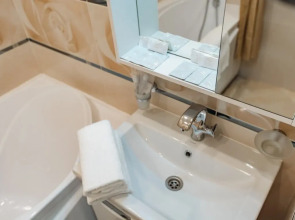 Апартаменты 1 на Билибина 6