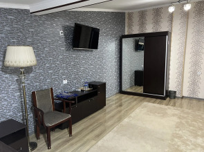 Отель Garden City