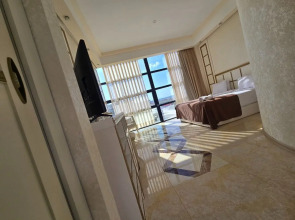 Отель Golden Beach By Sham Baku