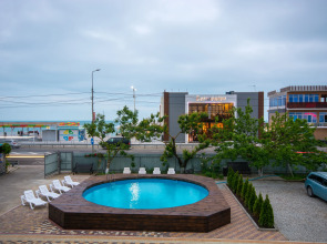 Курортный отель Лазурный берег