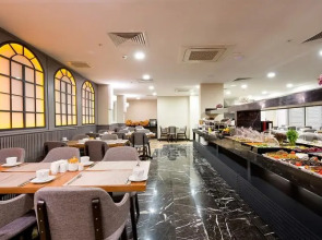 Отель Four Sides Sisli