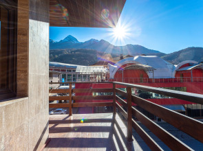 Квартира Номер в Отеле с Балконом Шикарным Видом на Горы