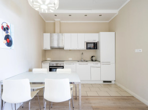 Апартаменты Идеал Хауз 1