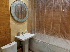 Апартаменты Уютные 1-комнатные на Академика Сахарова 119к2