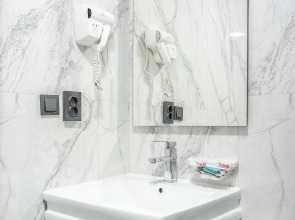 Отель Grand Opera