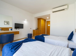 Bellapais Oasis Hotel