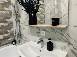 Квартира Yarkiy с видом на озеро