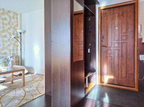 Апартаменты Rise and Shine 32 Mikrorayon