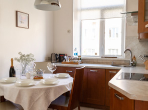 Апартаменты 3 спальни центральная площадь