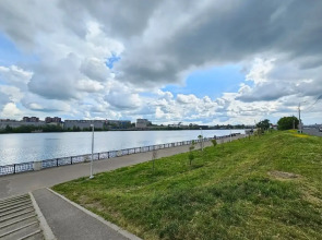 Квартира Живи Уютно