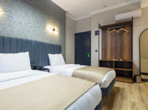 Lenora Airport Hotel