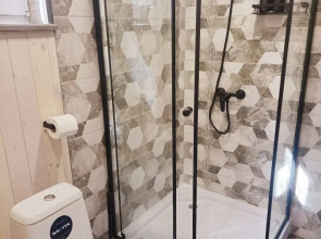 Кемпинг Эко-Парк Шмели